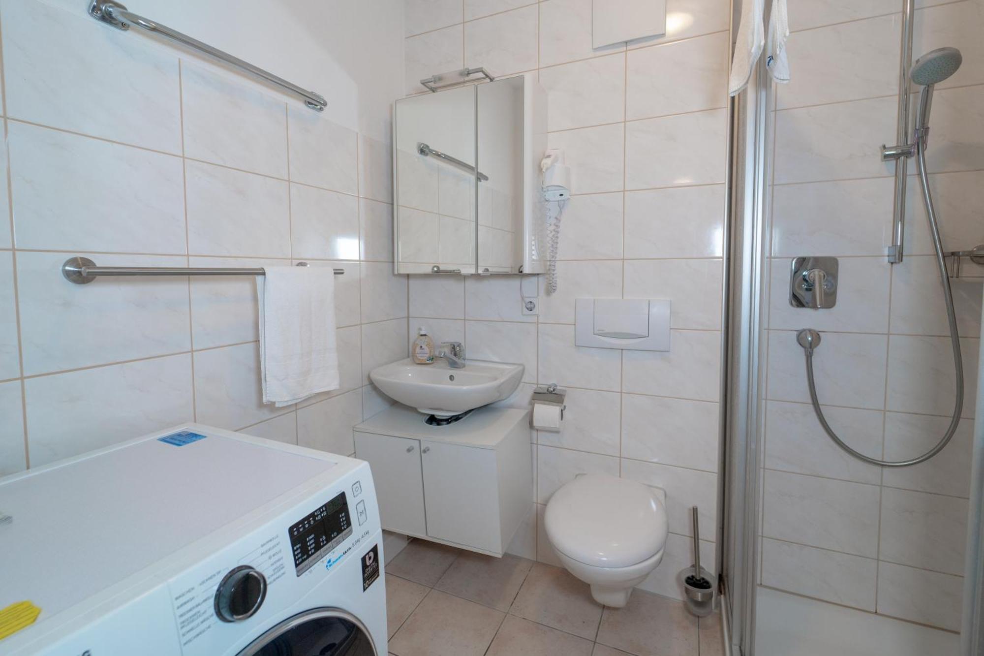 Range - Apartments - Kueche - Wlan - Netflix - Bis Zu 7 Personen フェルバッハ エクステリア 写真